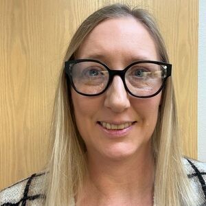 Meet your Posher, Lindsay